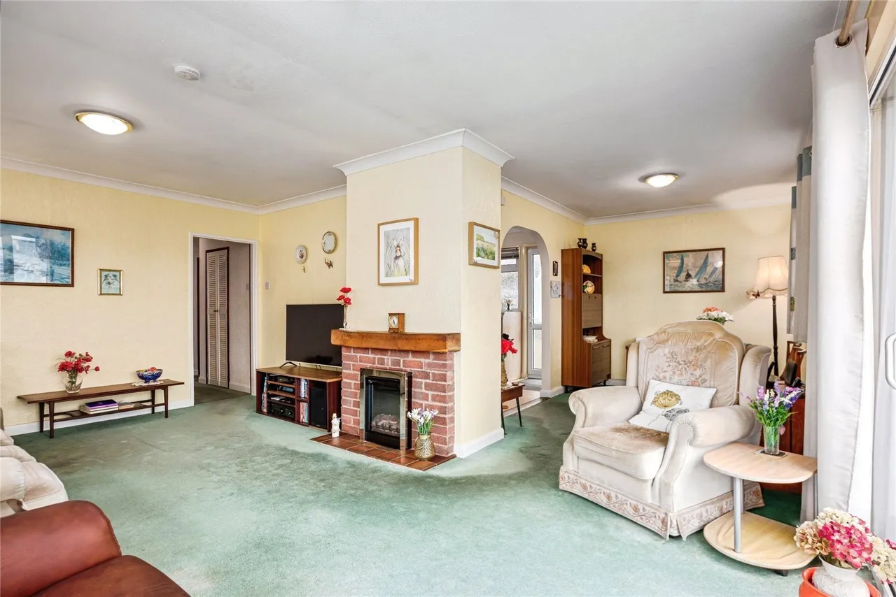 Renfrew Drive, Ynyslas, SY24, photo 8