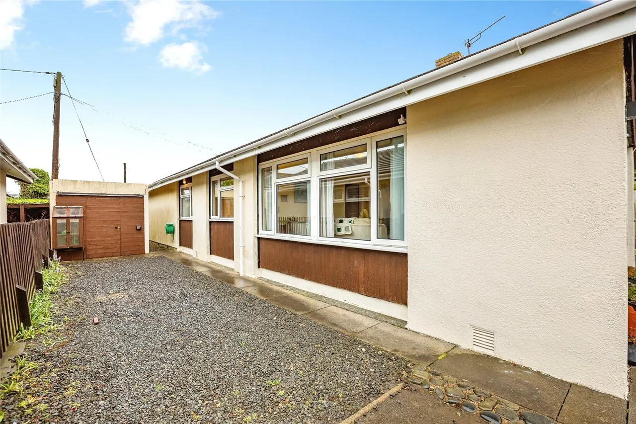 Renfrew Drive, Ynyslas, SY24, photo 19