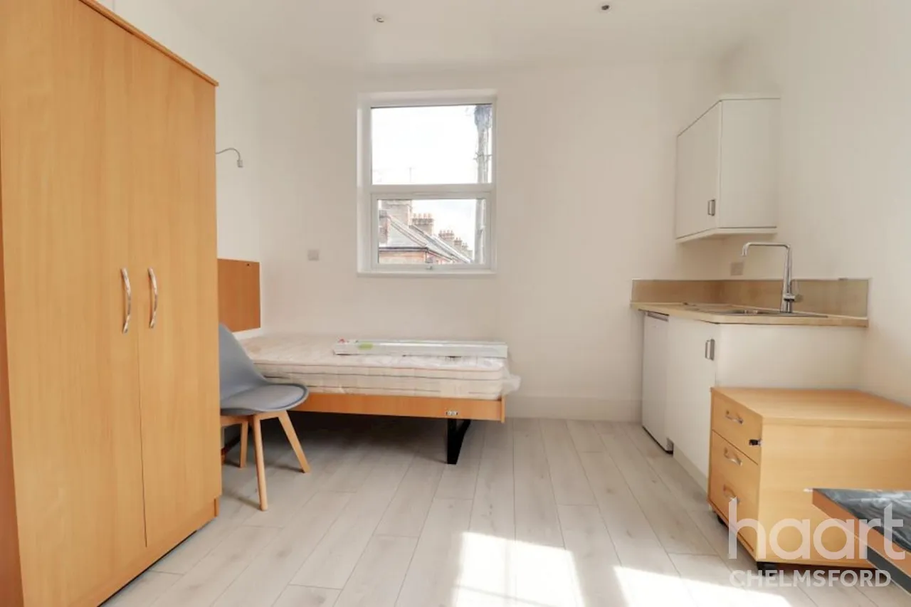 Springfield Road, Chelmsford, CM2, photo 2