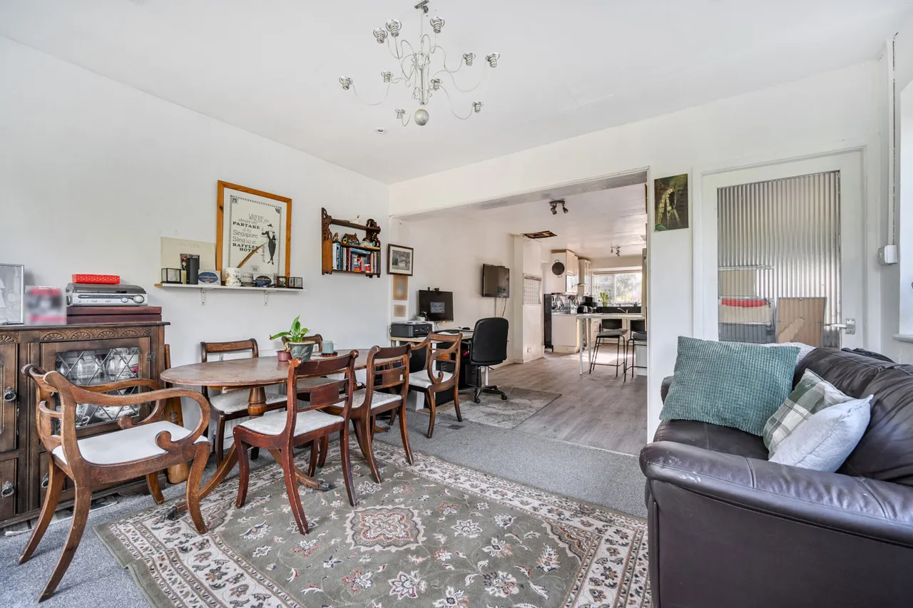 Rectory Way, Ickenham, UB10, photo 3