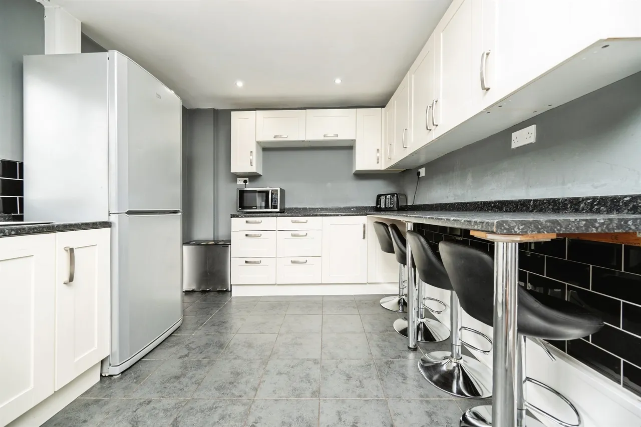 Sheldon Avenue, Wednesbury, photo 7