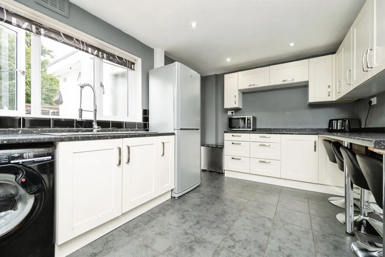 Sheldon Avenue, Wednesbury, photo 6
