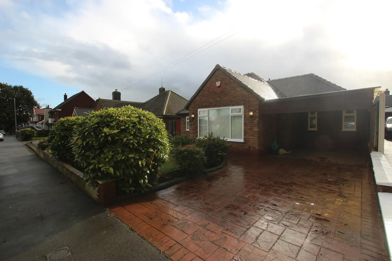 Eccleston, WA10, photo 17