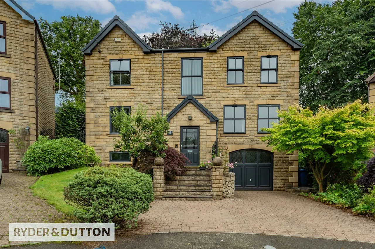 4 bed house for sale, Oakenshaw View, Whitworth, OL12