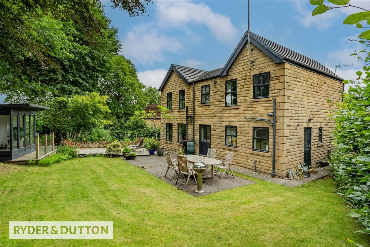 Oakenshaw View, Whitworth, OL12, photo 4