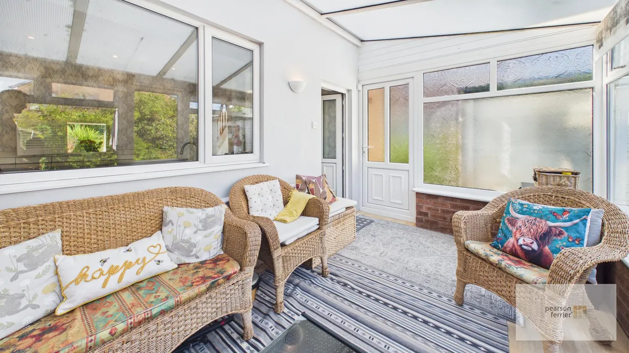 Lindrick Avenue, Whitefield, Manchester, M45 7GE, photo 9