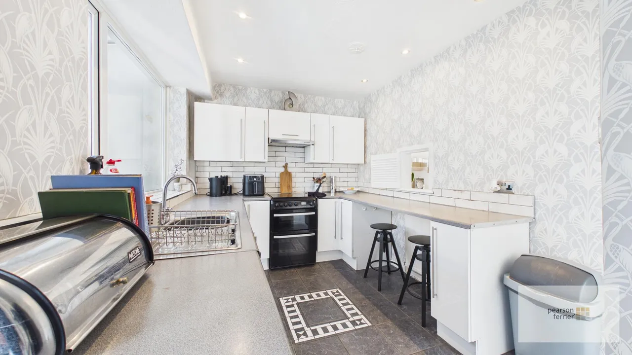 Lindrick Avenue, Whitefield, Manchester, M45 7GE, photo 7