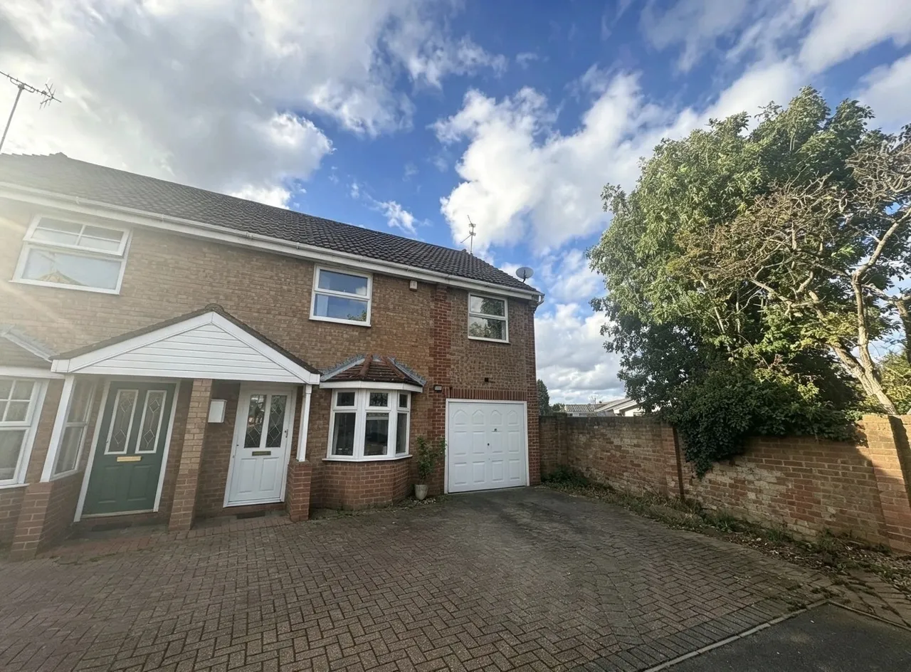 Fairchild Way, Peterborough, PE1, photo 2