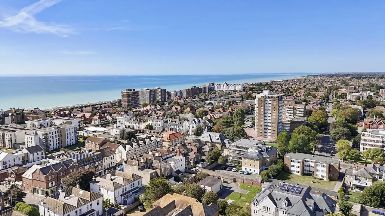 Wordsworth Road, Worthing, photo 5