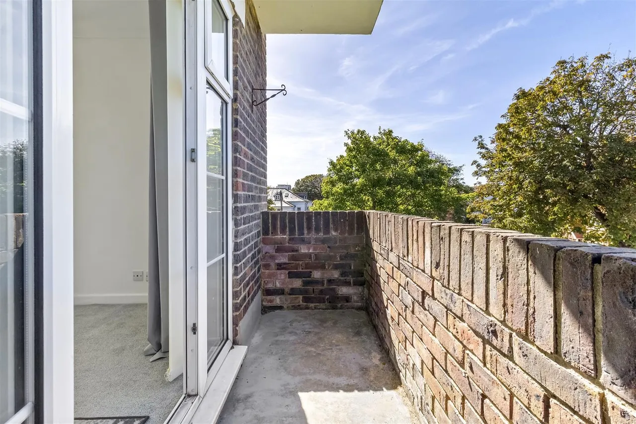 Wordsworth Road, Worthing, photo 4