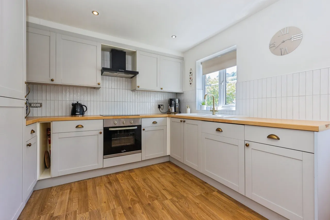 Three Counties Road, Mossley, OL5, photo 10