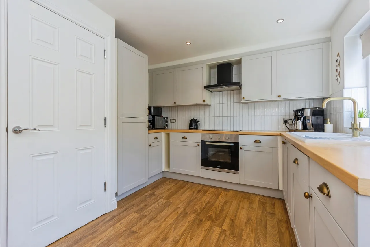 Three Counties Road, Mossley, OL5, photo 9
