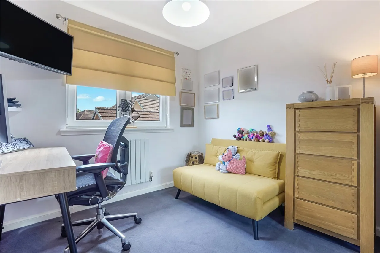 Balta Crescent, Cambuslang, Lanarkshire, G72, photo 22