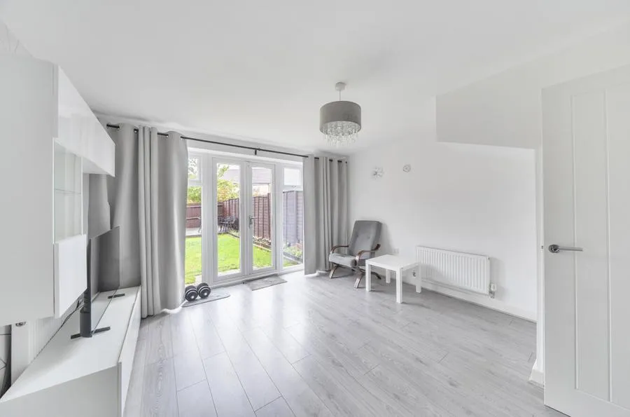 Lotus Mews, Dunstable, LU6, photo 2
