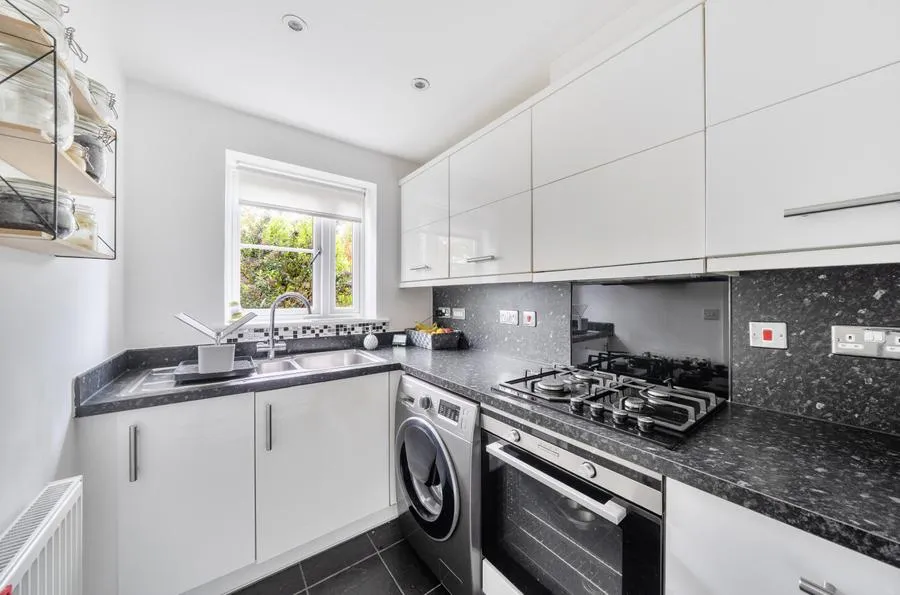 Lotus Mews, Dunstable, LU6, photo 5