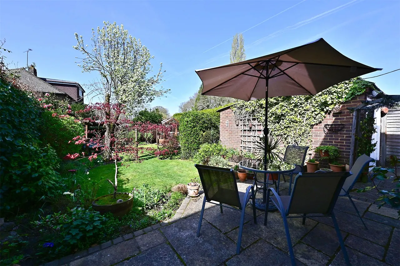 Greenways, Fleet, Hampshire, GU52 7XF, photo 12