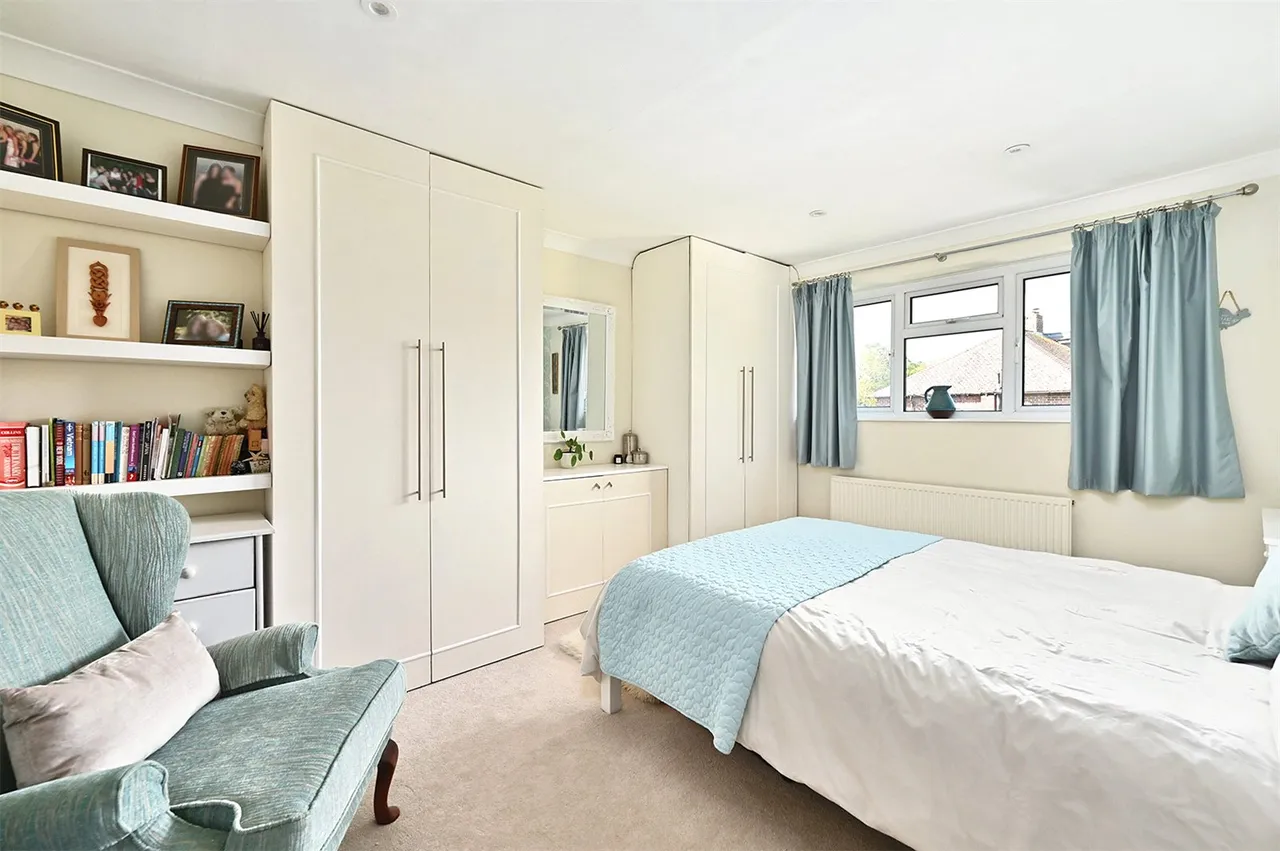 Greenways, Fleet, Hampshire, GU52 7XF, photo 7
