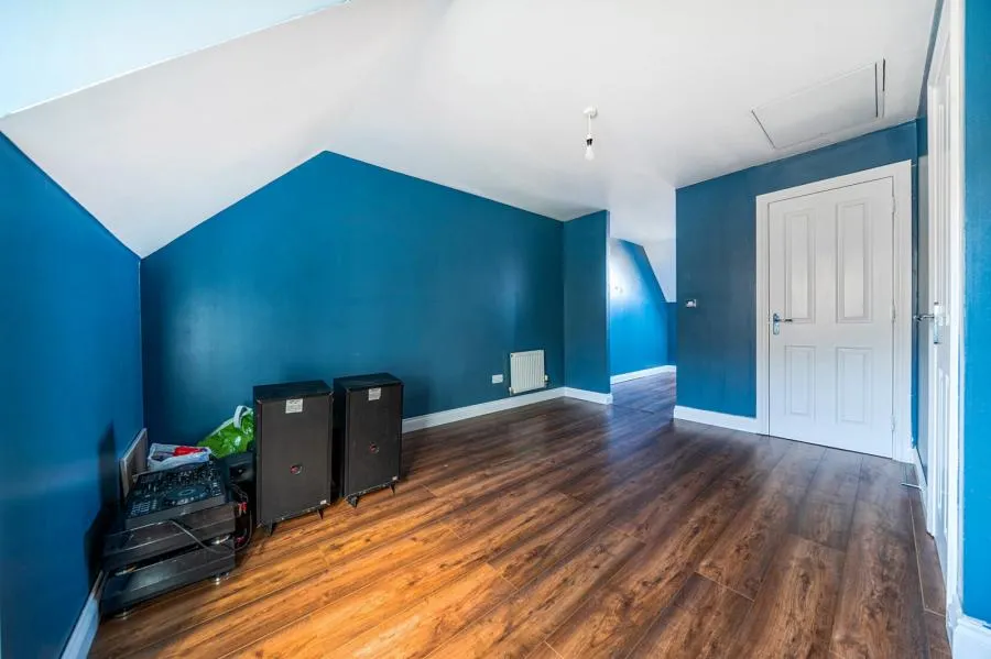 Urquhart Road, Thatcham, RG19, photo 12