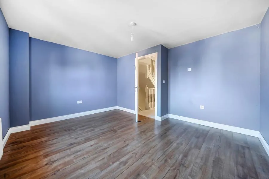 Urquhart Road, Thatcham, RG19, photo 16