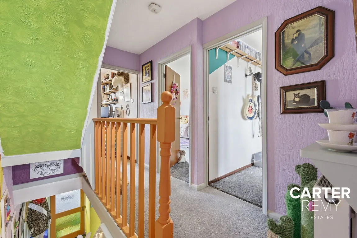 Larkswood Road, Corringham, Stanford-le-hope, SS17 9DD, photo 10