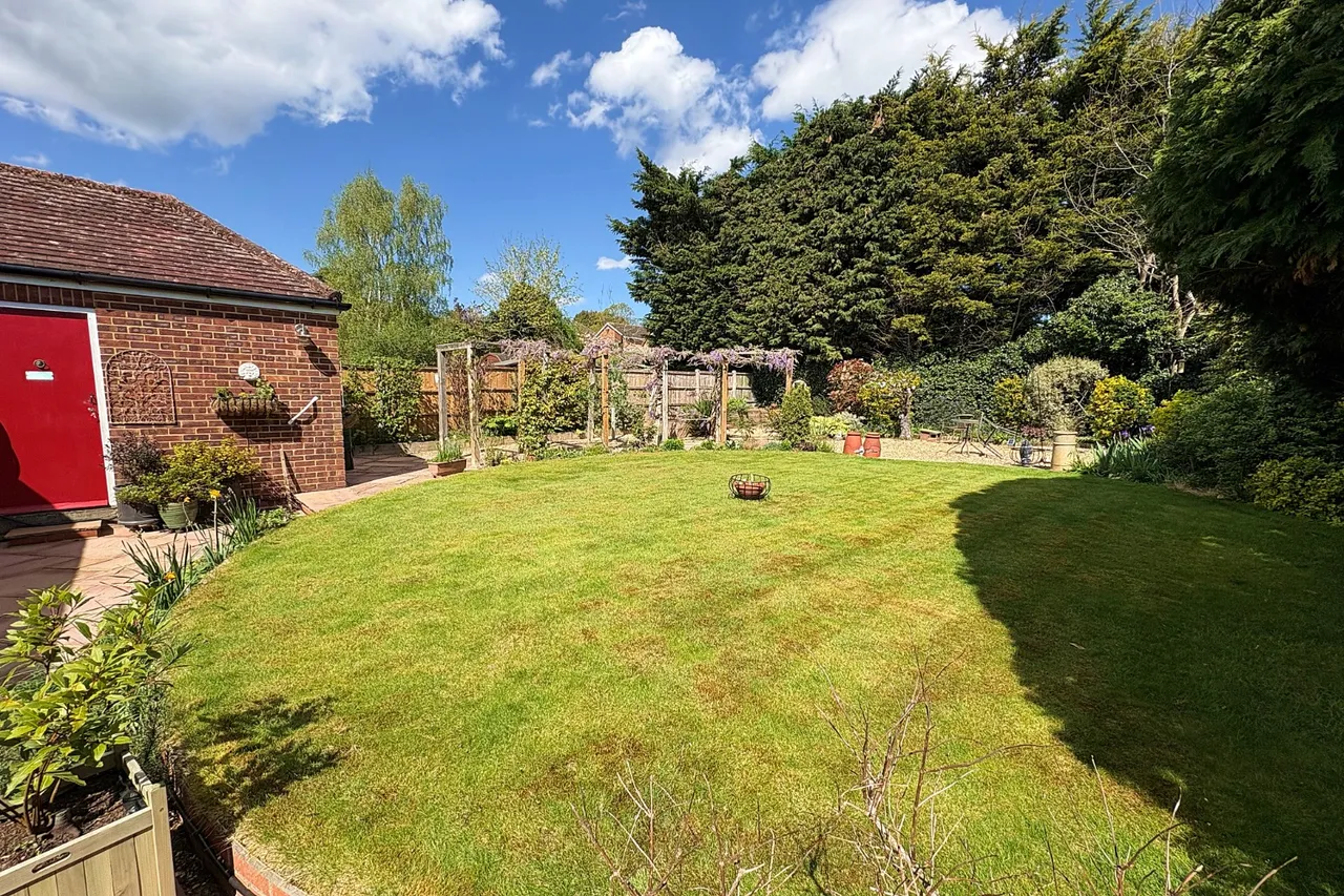 Glebe Road, Ampthill, photo 2