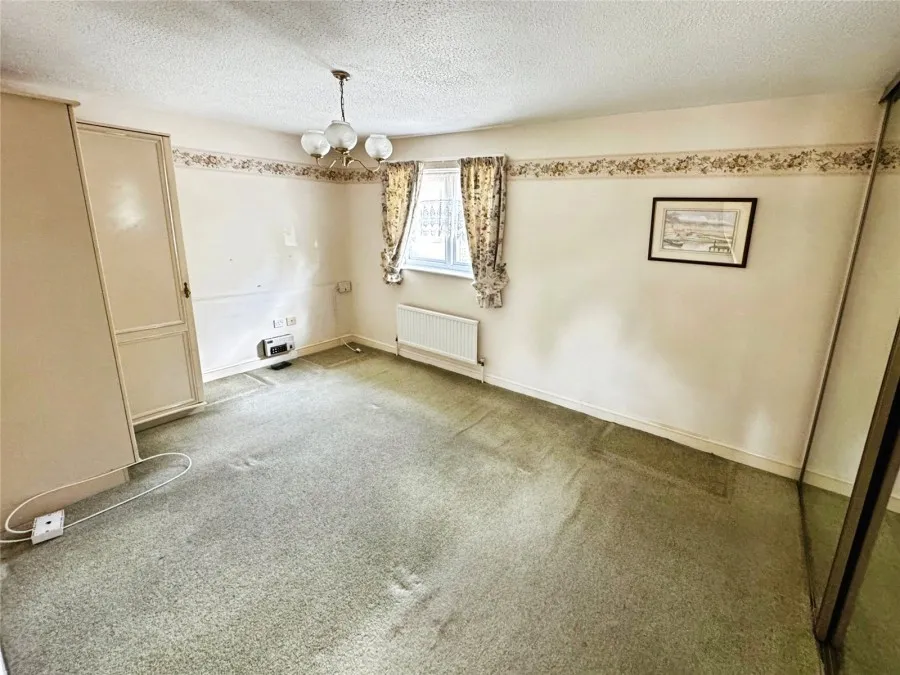 with 3 bedrooms in Harlow, CM17, photo 6