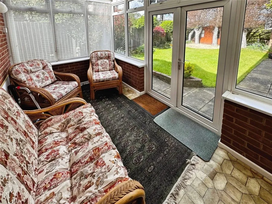 with 3 bedrooms in Harlow, CM17, photo 4