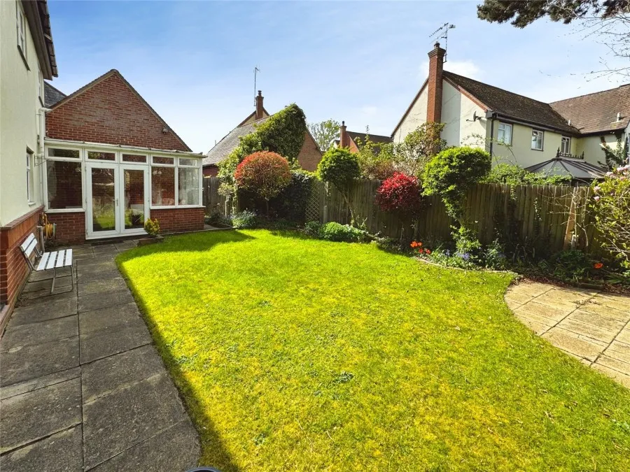 with 3 bedrooms in Harlow, CM17, photo 9