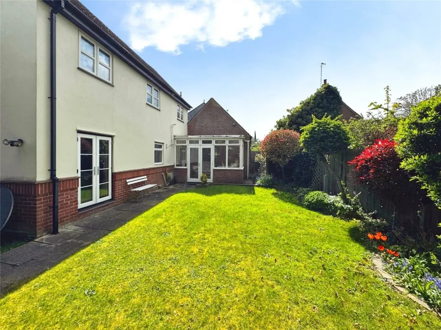 with 3 bedrooms in Harlow, CM17, photo 19