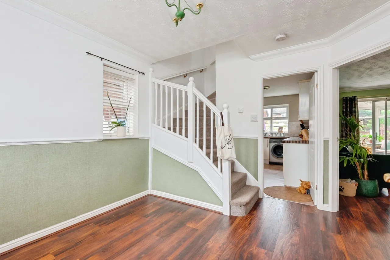 Chisledon Close, St. Helens, WA11, photo 6