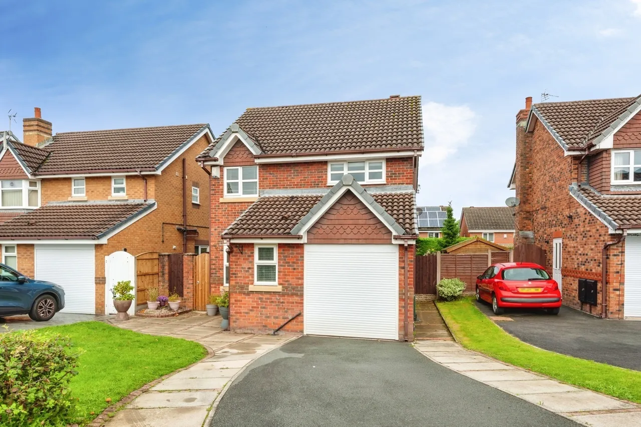 Chisledon Close, St. Helens, WA11, photo 2