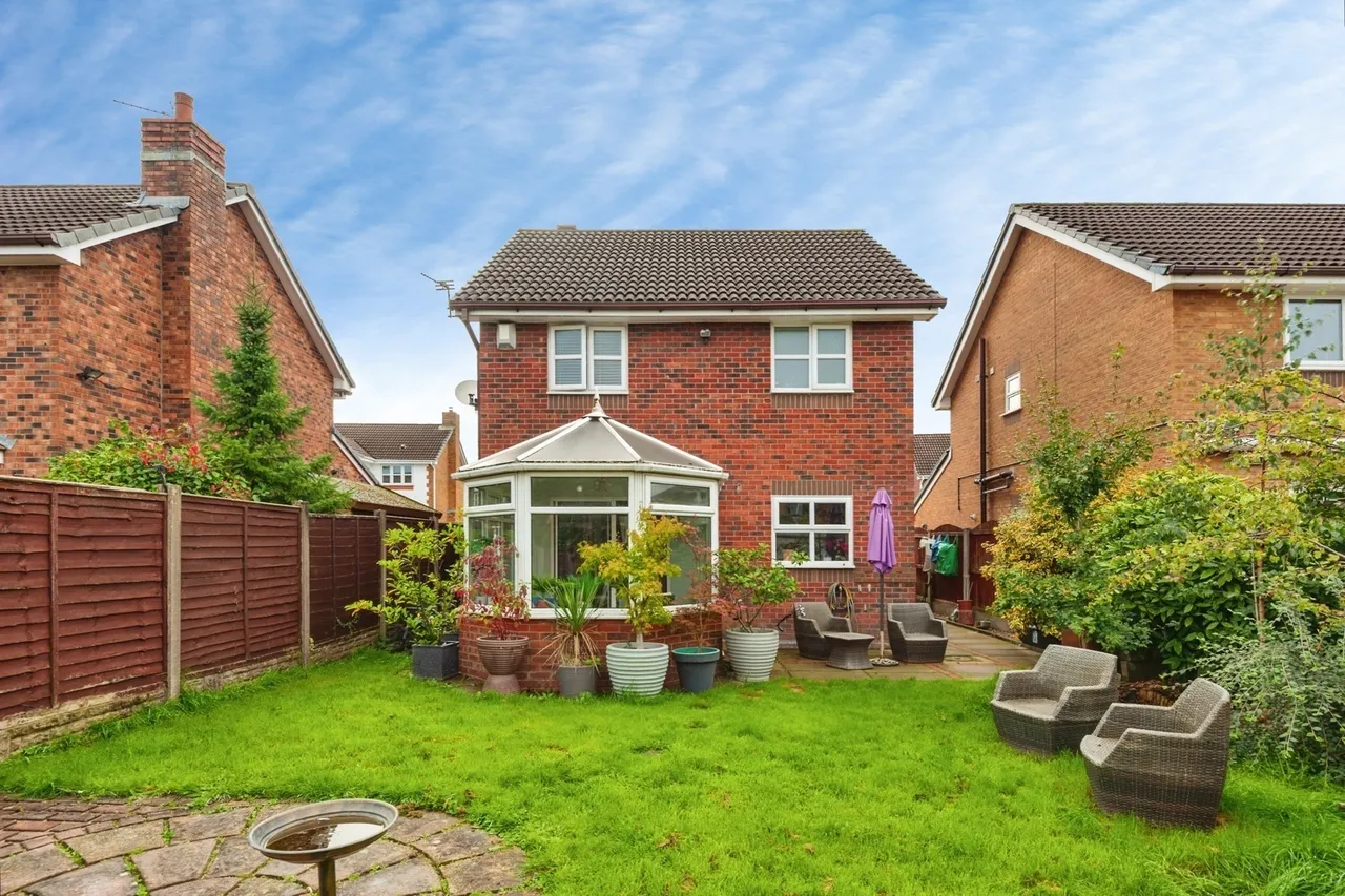 Chisledon Close, St. Helens, WA11, photo 5