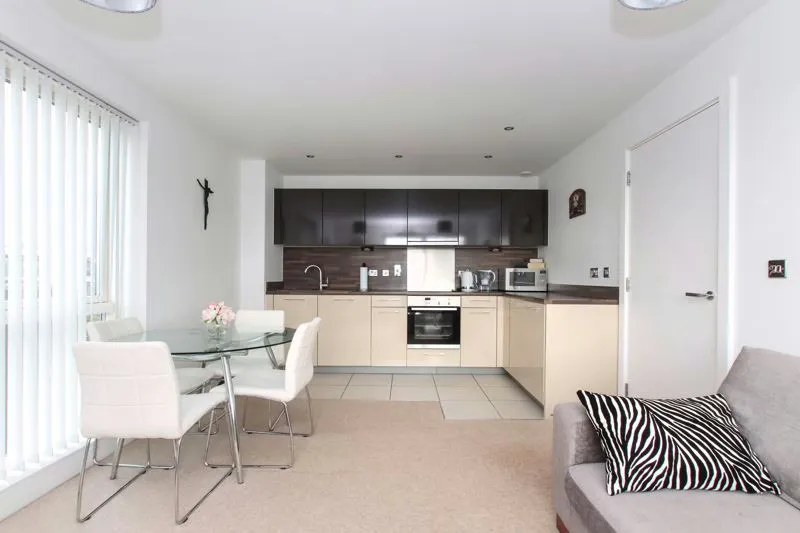 Cotterells, Hemel Hempstead, Hertfordshire, HP1 1AL, photo 2