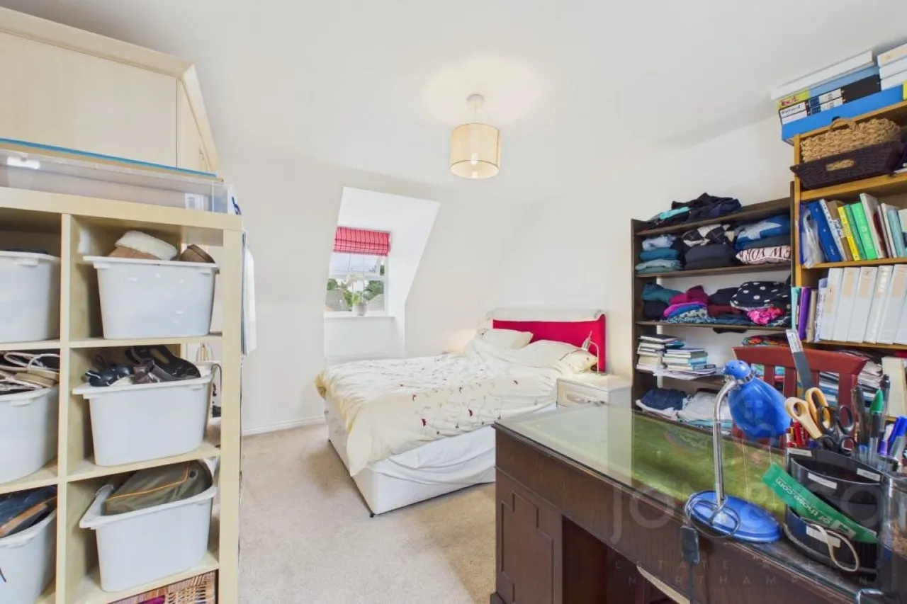 Spinney Close, Moulton, NN3, photo 22