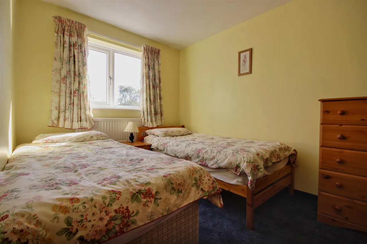 Copandale Road, Beverley, photo 9