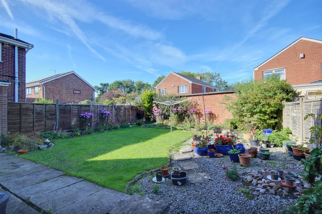 Copandale Road, Beverley, photo 13