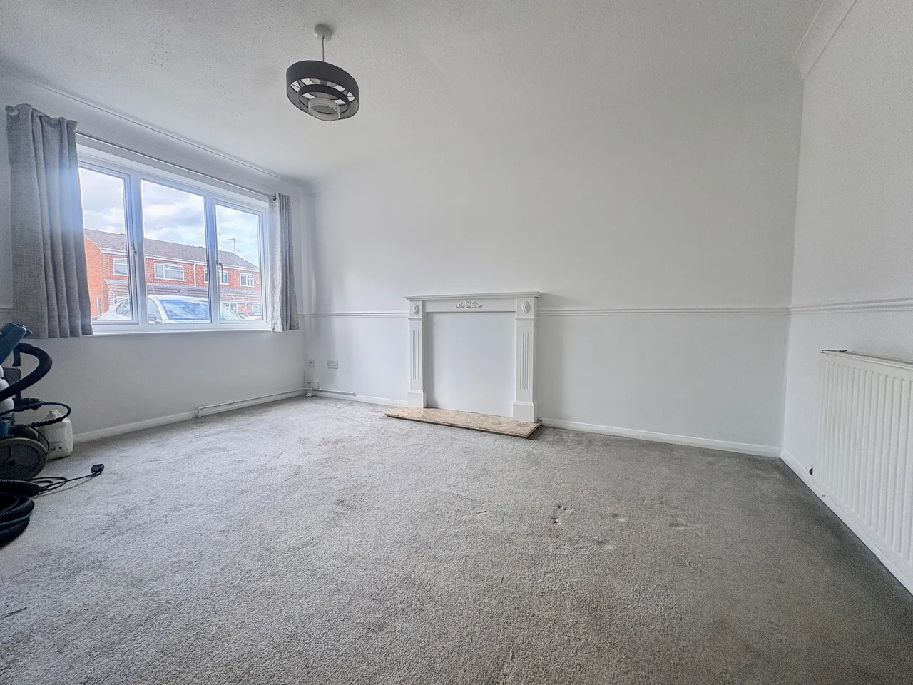 Freshbrook, SN5, photo 3