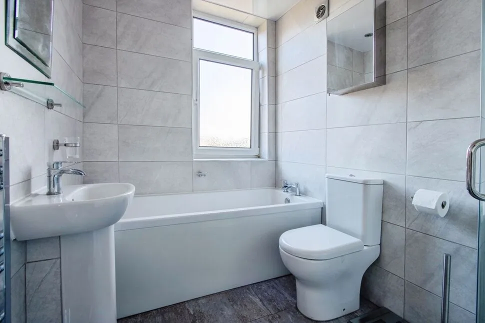 Wood Lane, Rothwell, West Yorkshire, LS26, photo 7