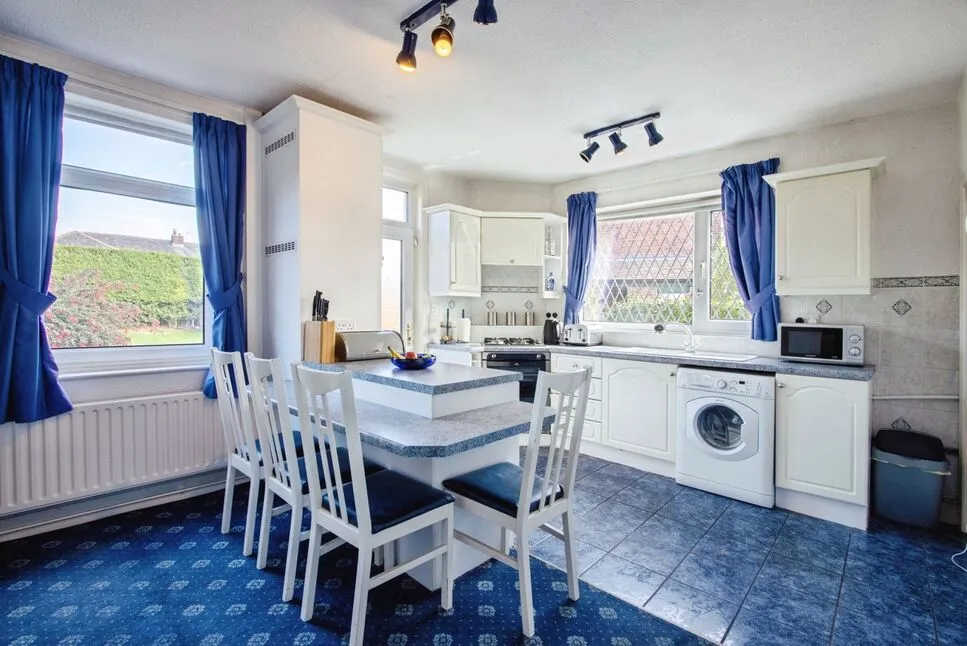 Wood Lane, Rothwell, West Yorkshire, LS26, photo 3