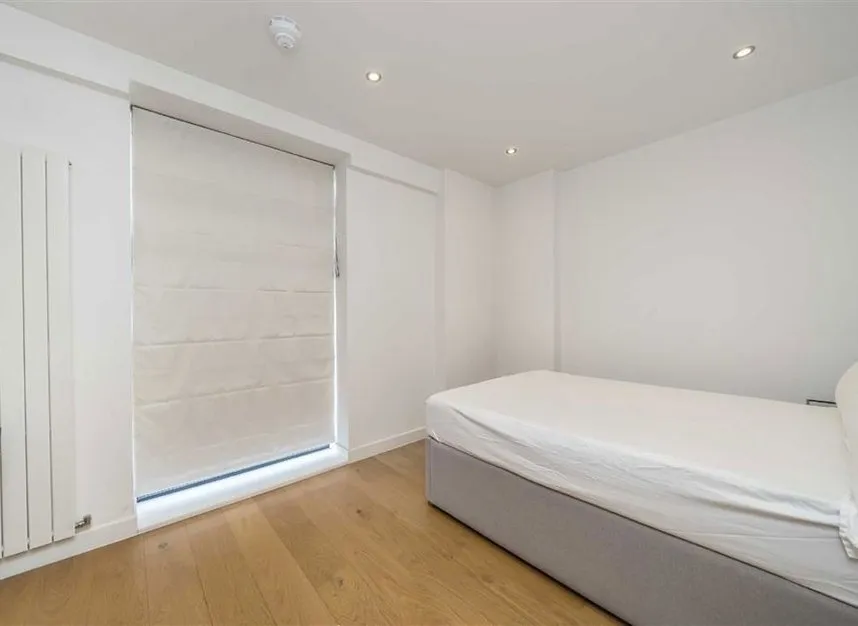 Esker Place, Bethnal Green, E2, photo 6