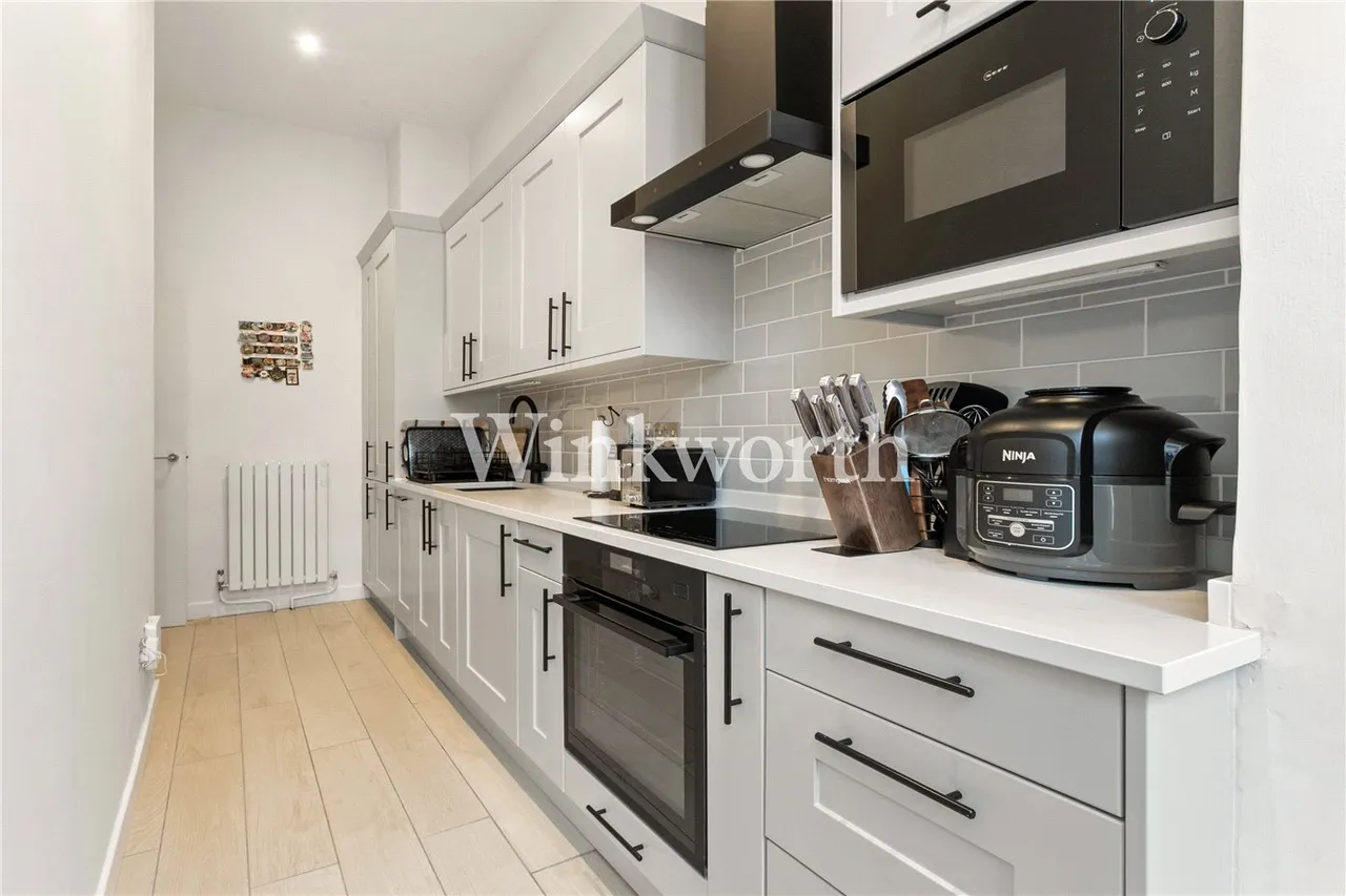 Wightman Road, London, N4, photo 4