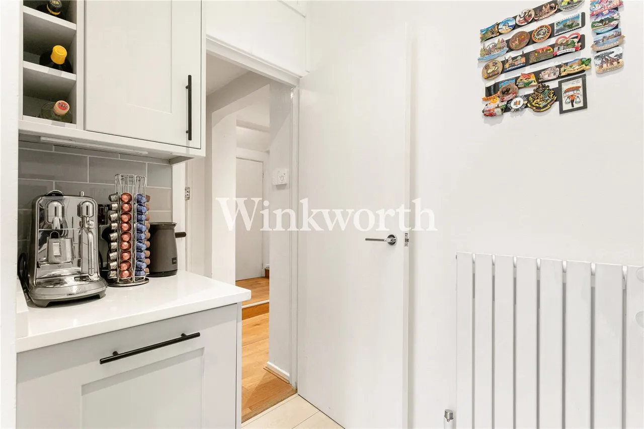 Wightman Road, London, N4, photo 8