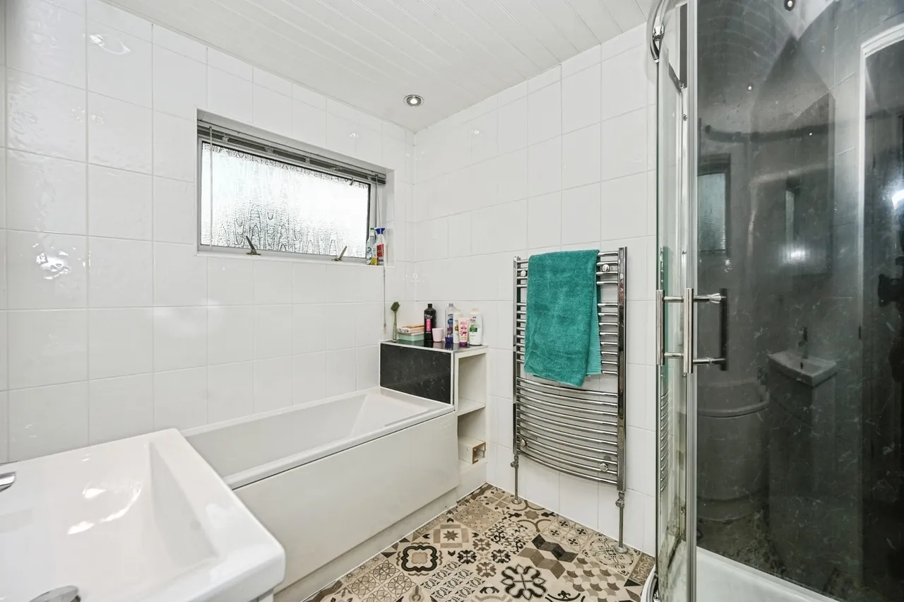 Wisenholme Close, Runcorn, WA7, photo 23