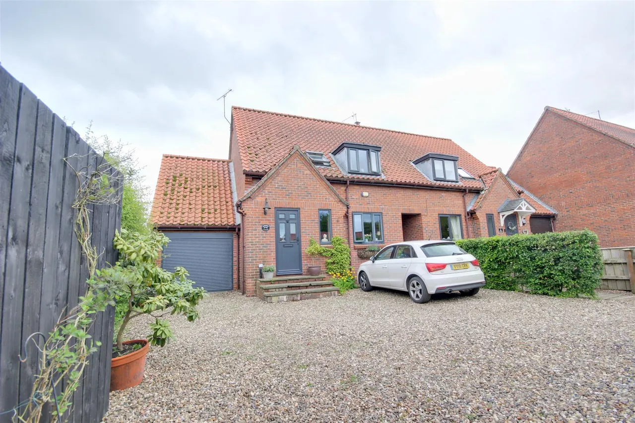Queens Mead, Lund, Driffield, photo 24