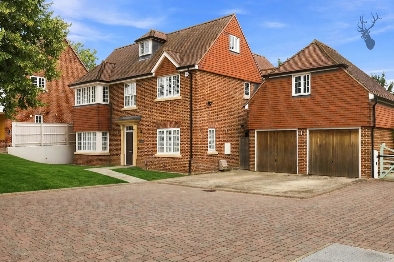 Wallen Park, Sawbridgeworth, CM21, photo 36