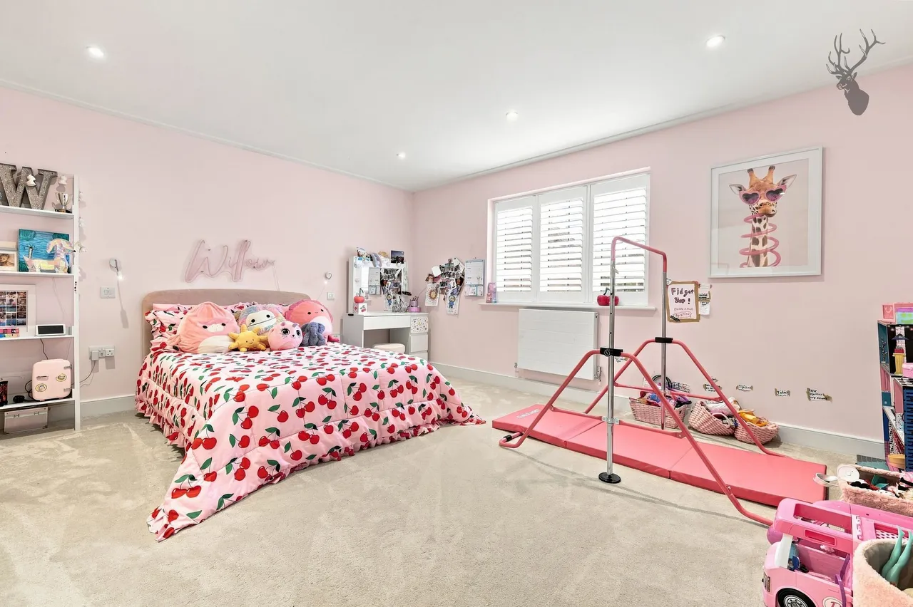 Wallen Park, Sawbridgeworth, CM21, photo 13