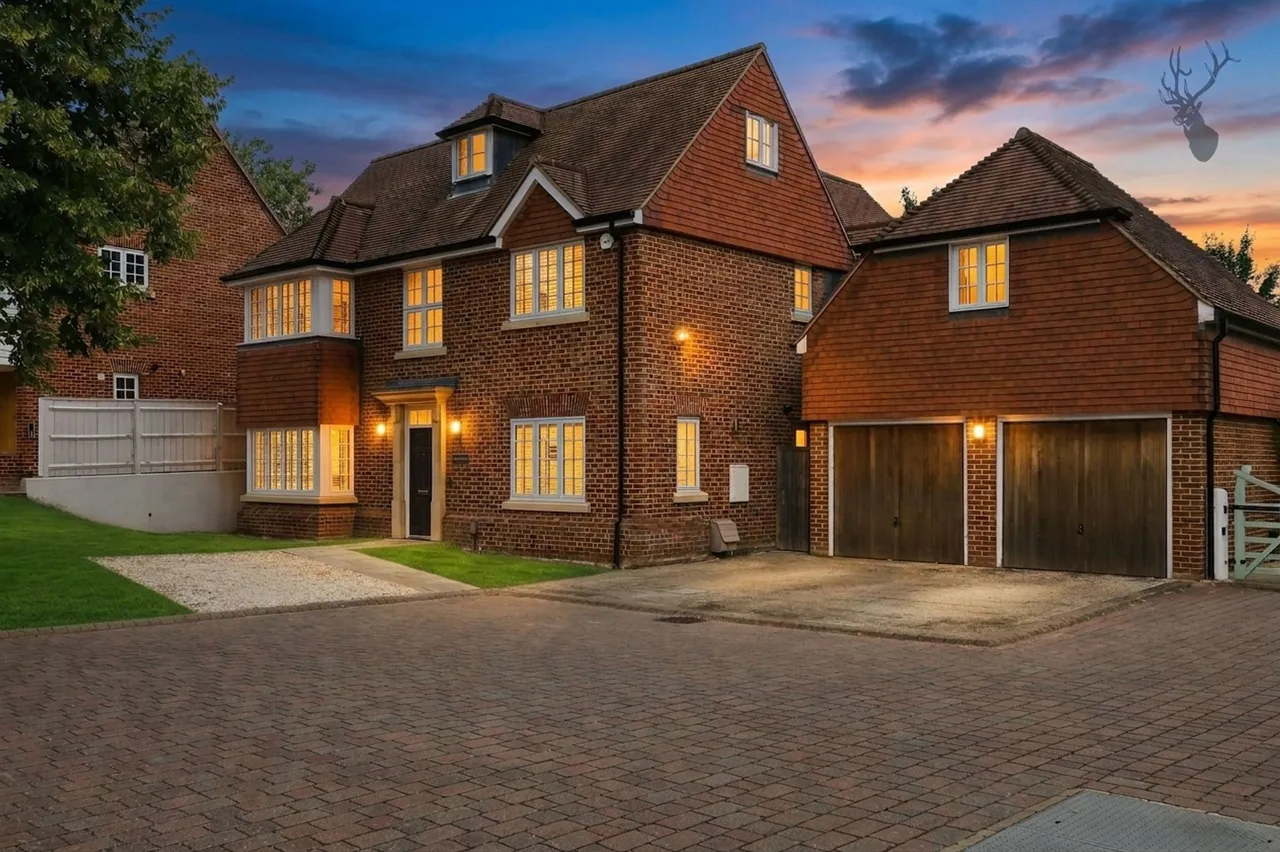Wallen Park, Sawbridgeworth, CM21, photo 33