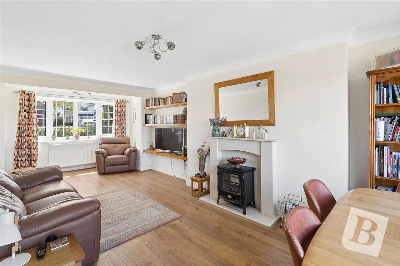 Crow Green Lane, Pilgrims Hatch, CM15, photo 7