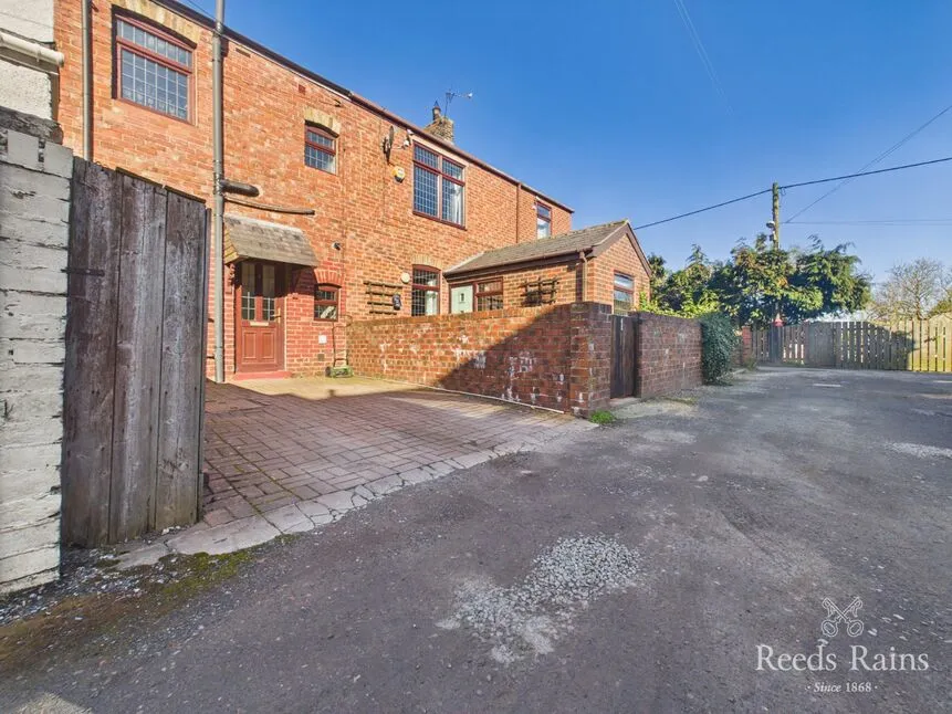 2 bed house for sale — Plantation Terrace, Fir Tree, County Durham, DL15