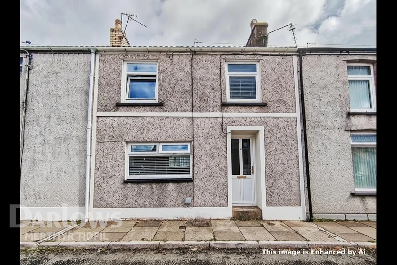 2 bed house for sale, Cambrian Street, Tredegar